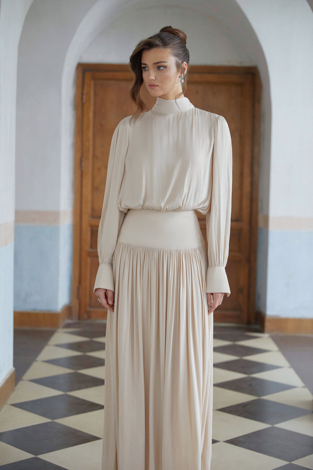 Valérie Neutral Self-Tie Pleated Maxi Dress