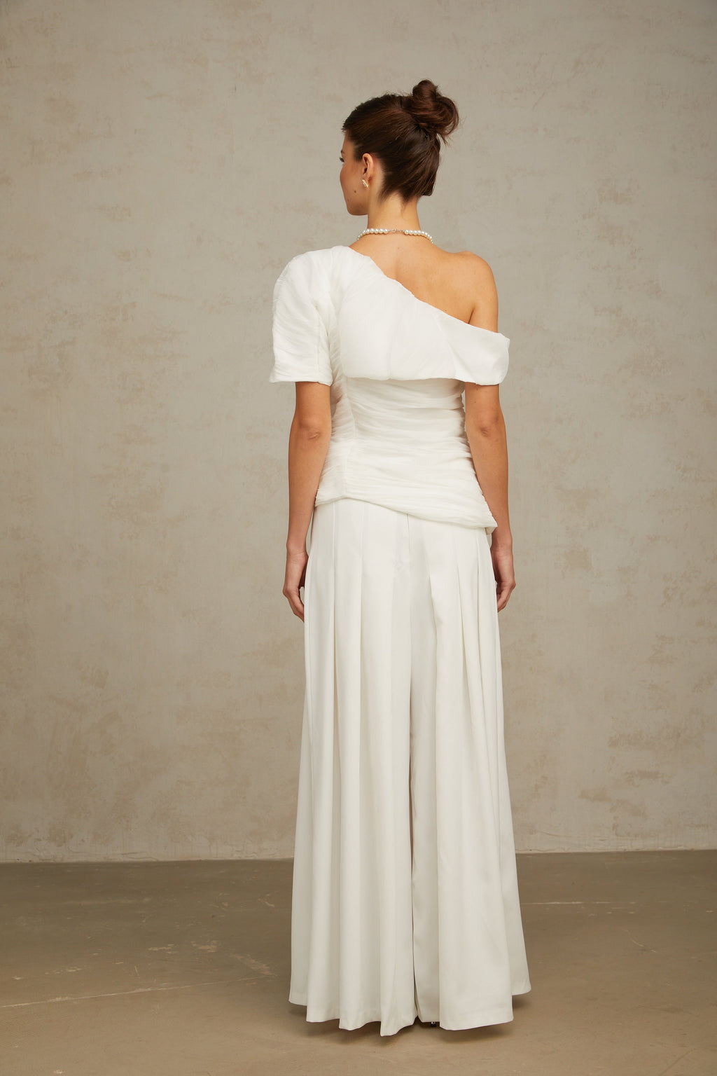 Adèle creased top & trousers matching set in White