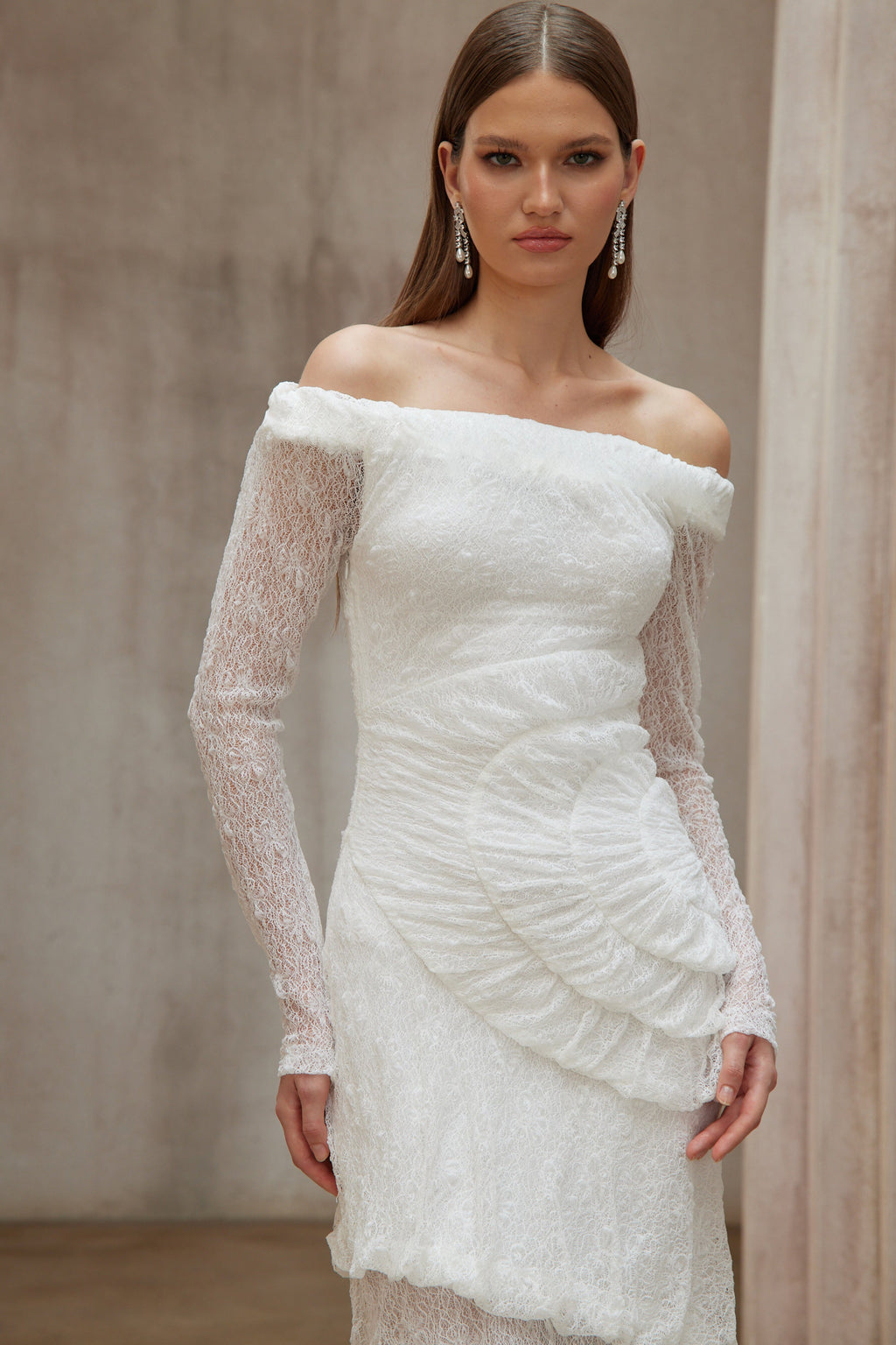Étincelle White Ruched Lace Maxi Dress