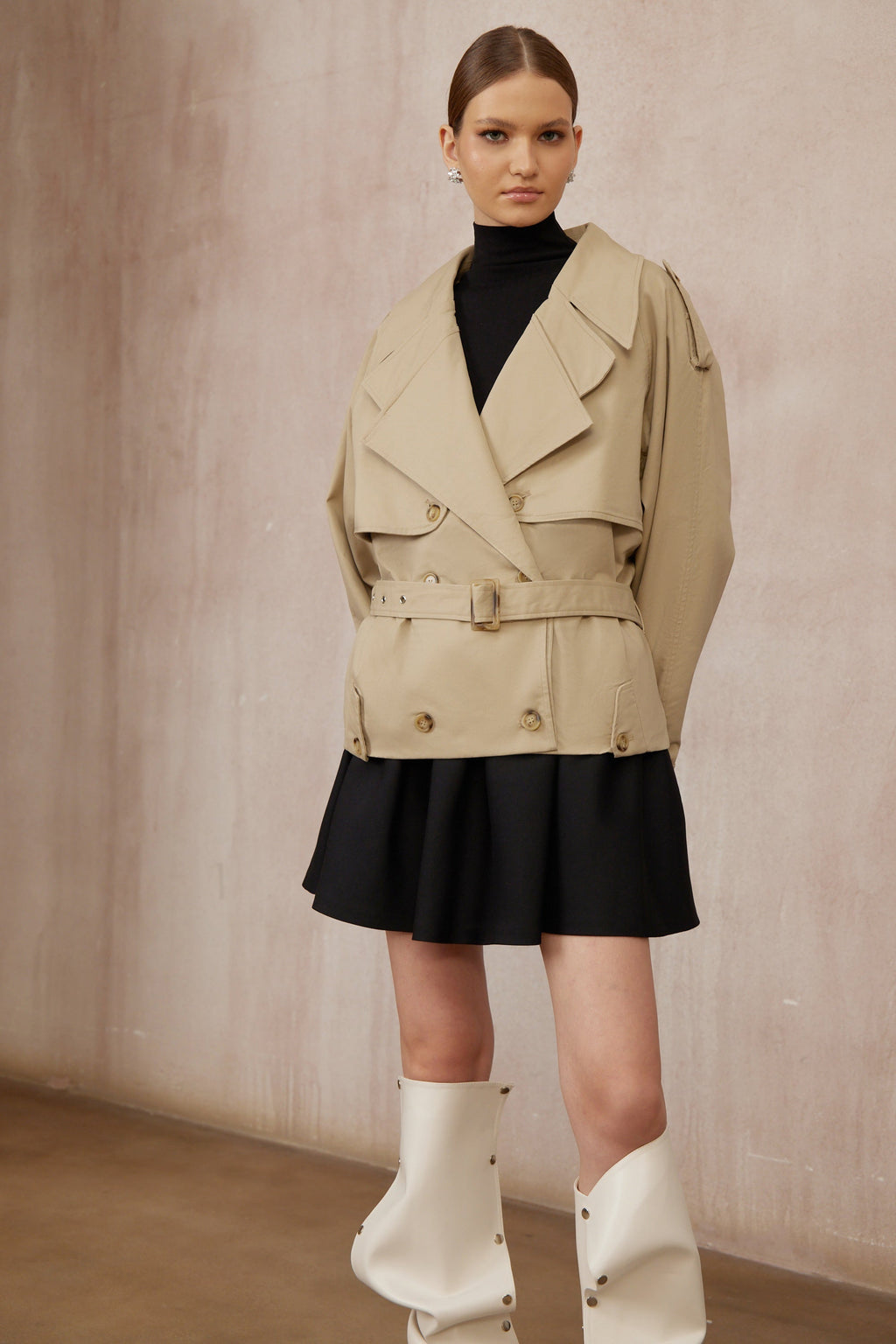 Sandra Khaki Double-Breasted Short Trench Coat
